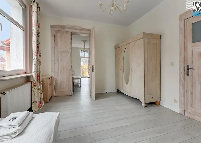 Ms Sopotforsix Апартаменти